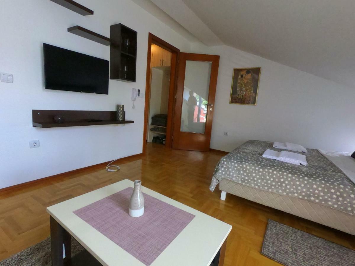 Apartman Zenit Vrnjačka Banja Eksteriør bilde